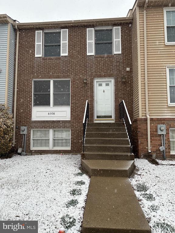 6908 DOUBLEBRAND CT