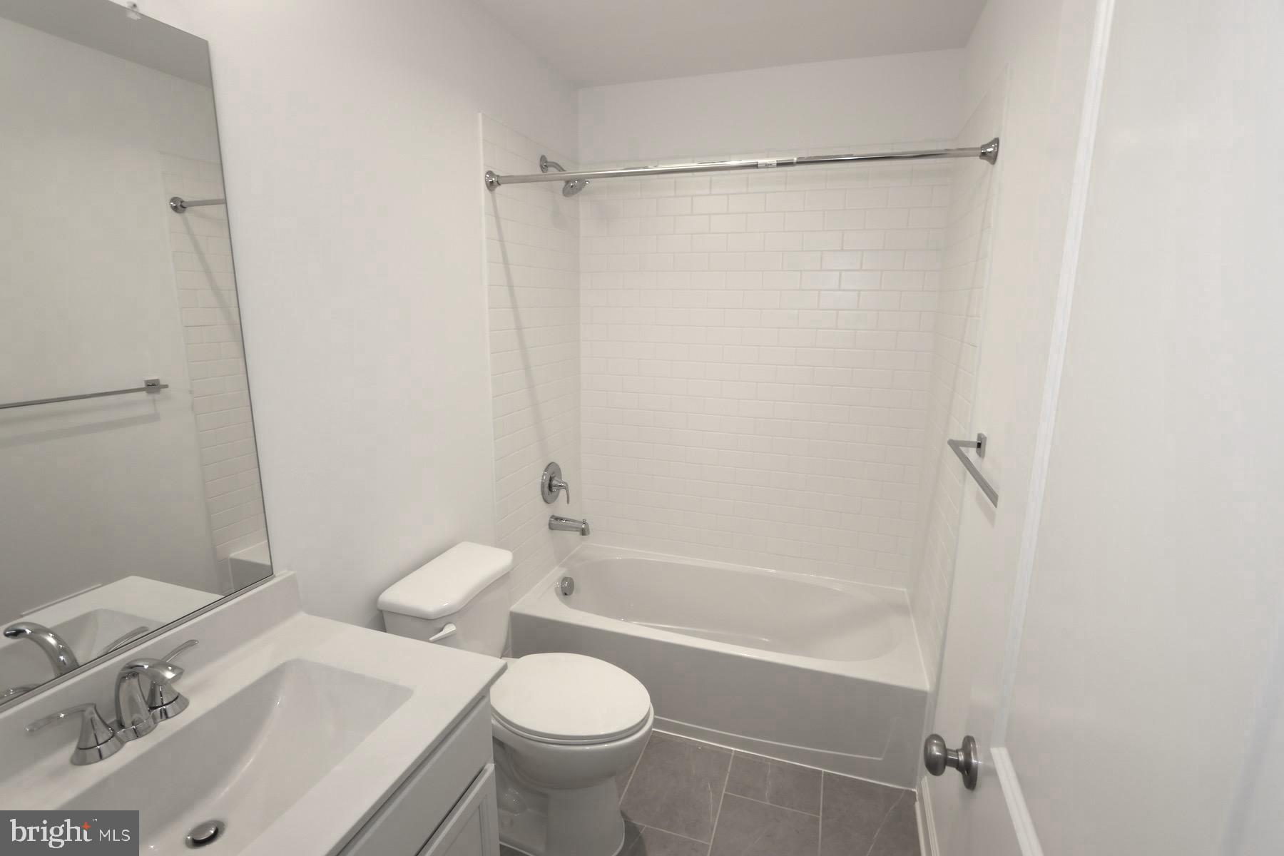 1756 BLACKSMITH WAY