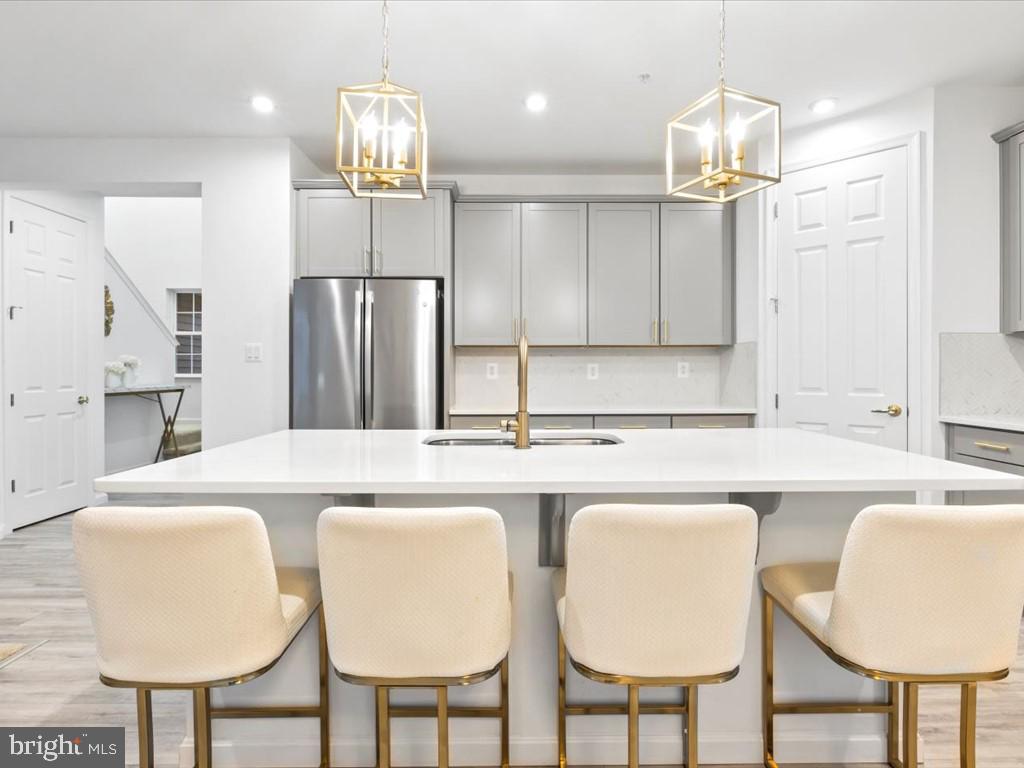 500 Karn Pl