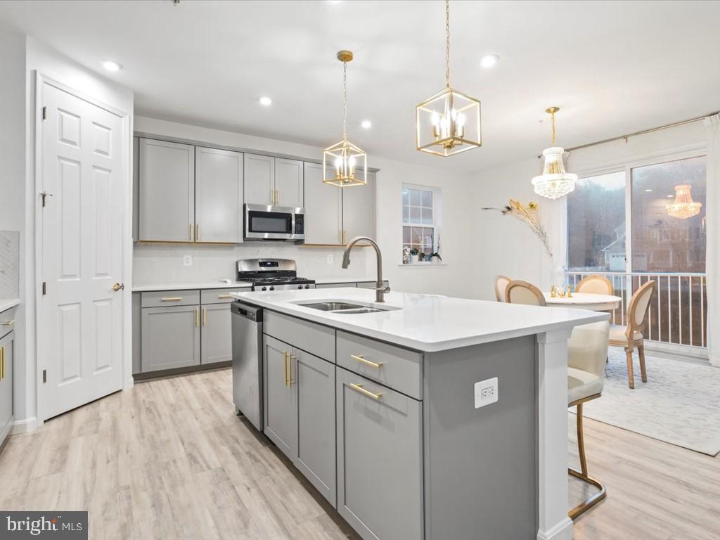 500 Karn Pl