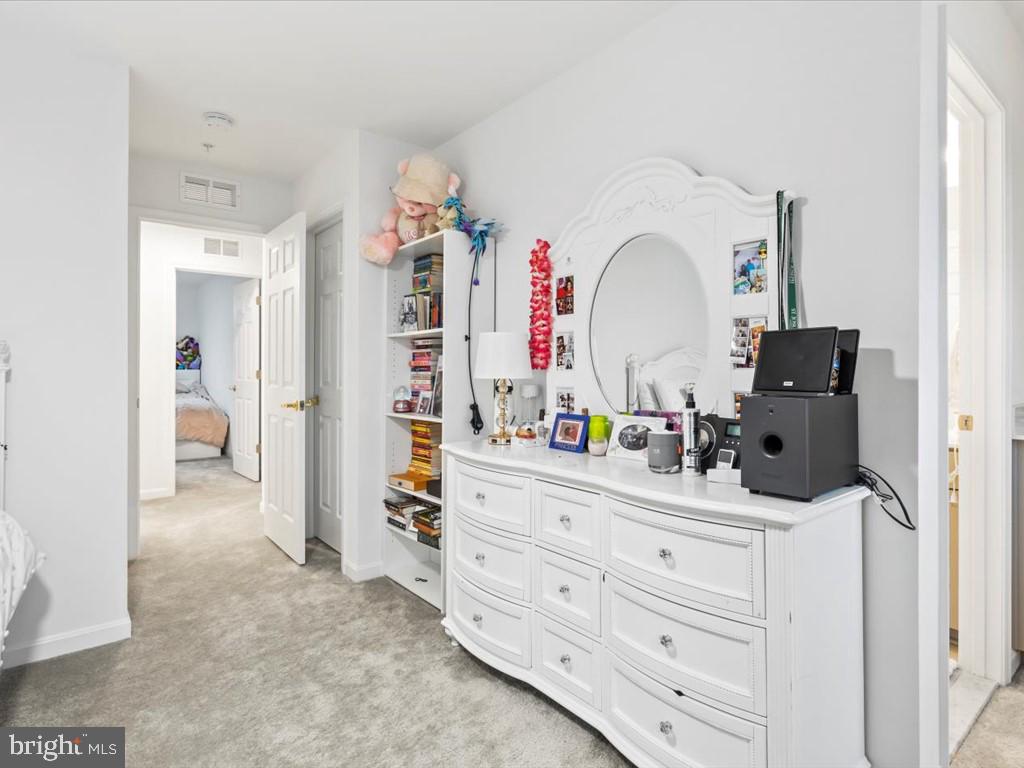 500 Karn Pl