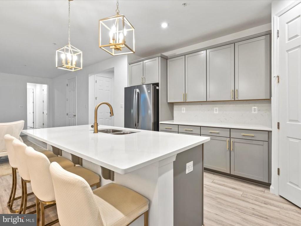500 Karn Pl