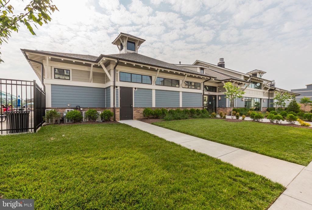 3409 Stone Barn Dr