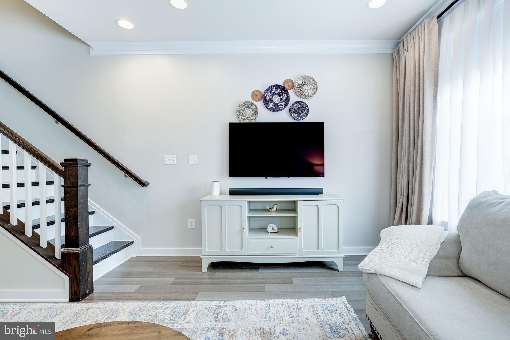3409 Stone Barn Dr