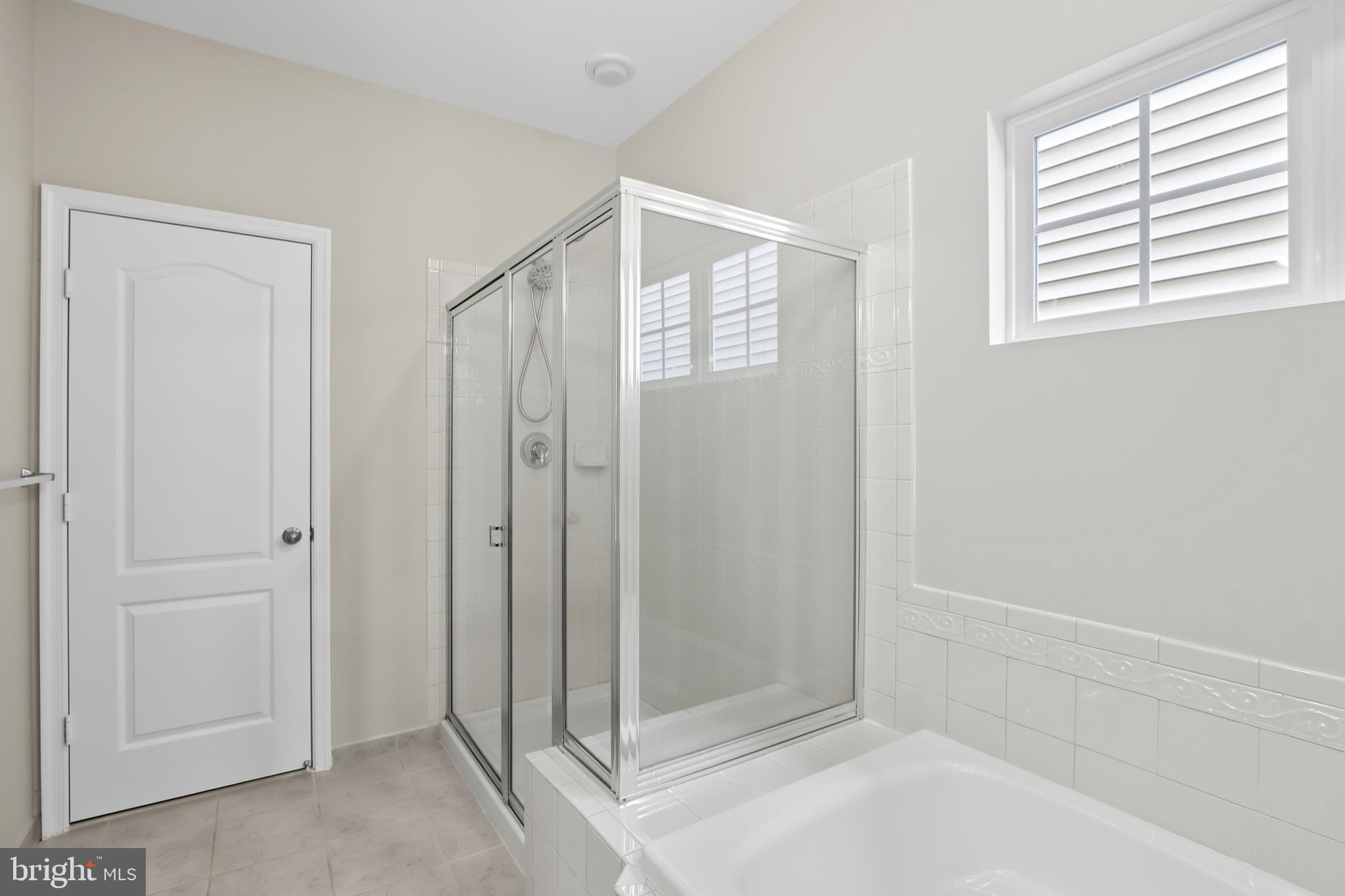 10228 NUTHATCH DRIVE