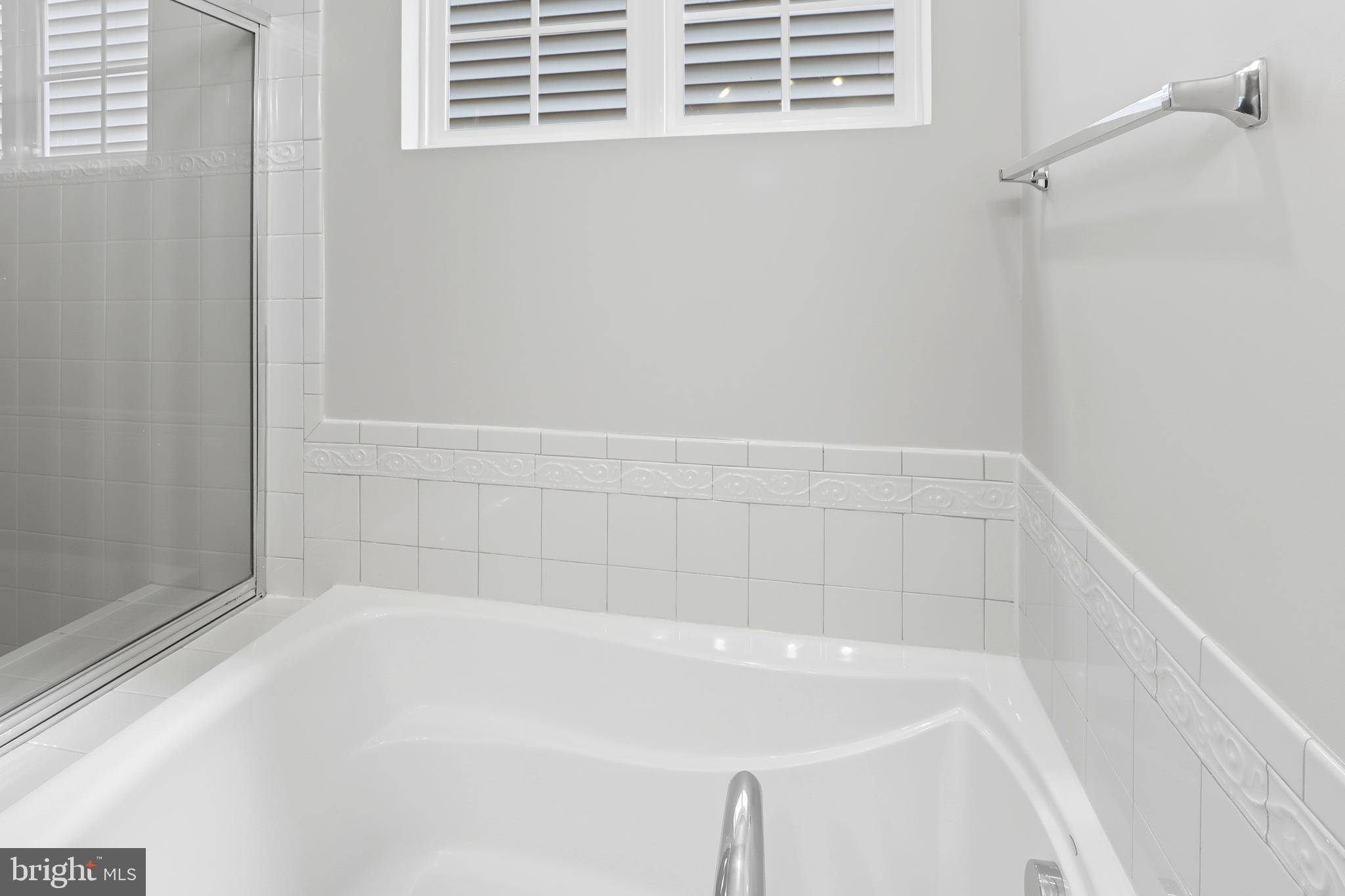 10228 NUTHATCH DRIVE