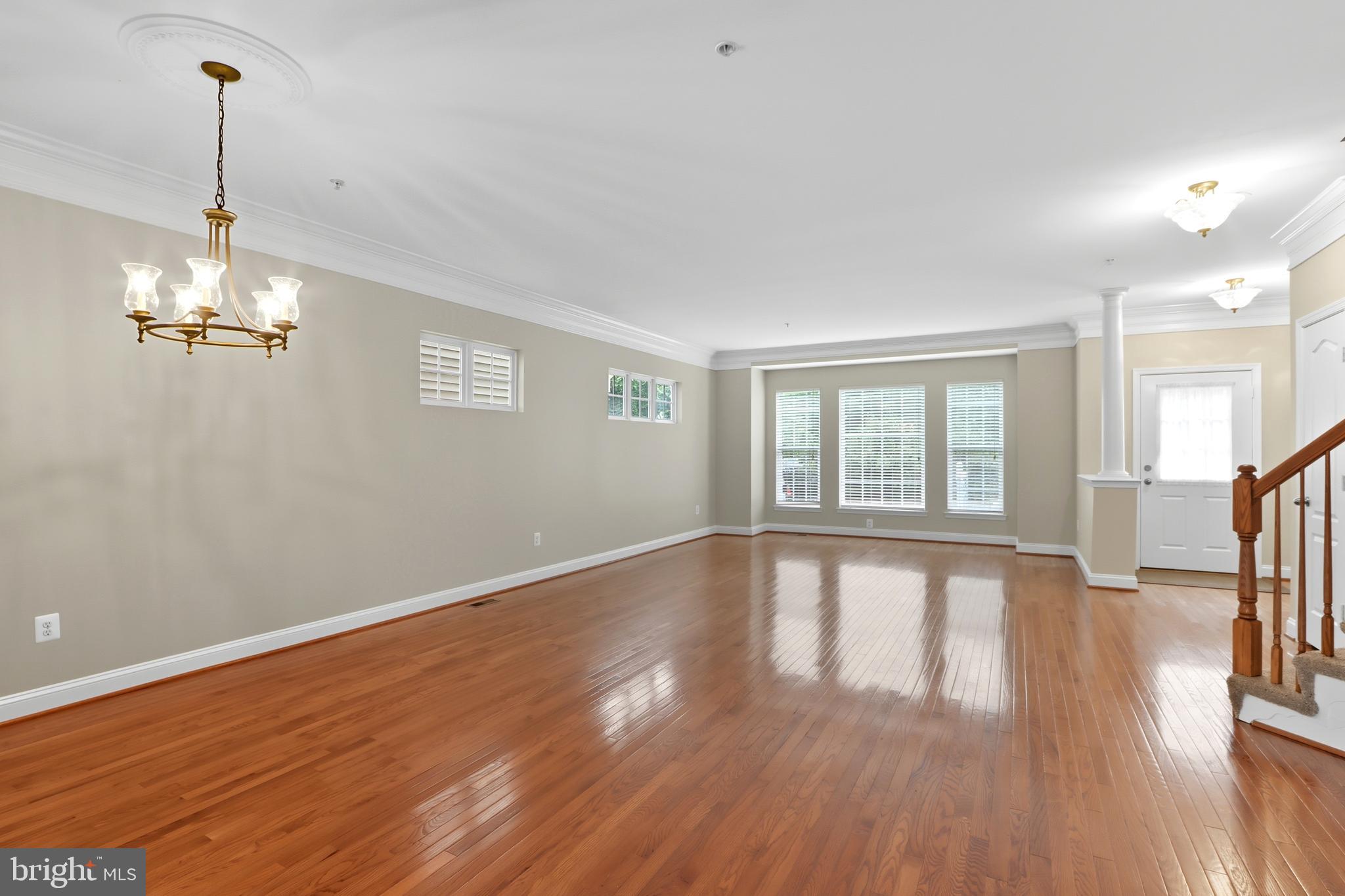 10228 NUTHATCH DRIVE