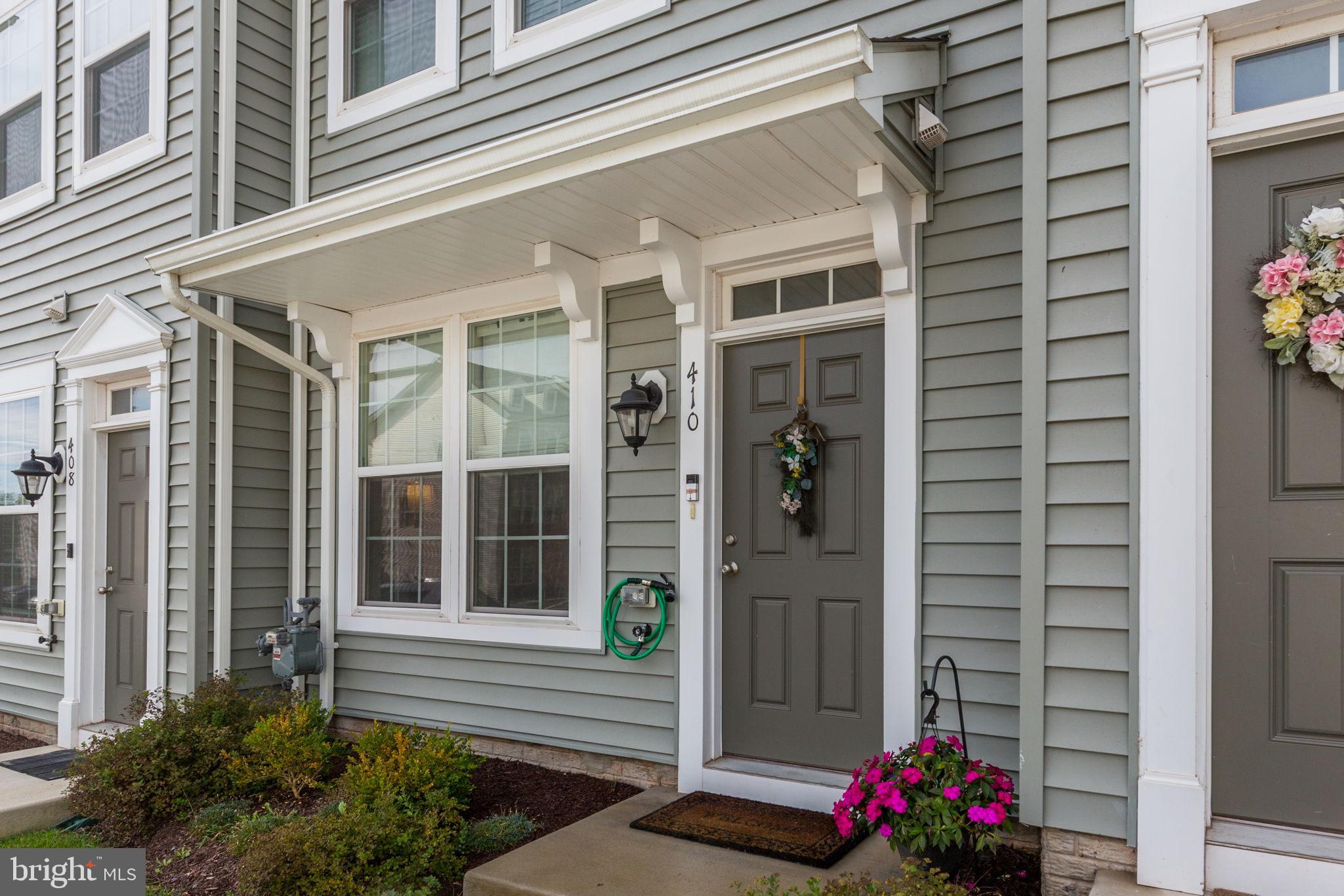 410 PEMBERTON PARK LANE