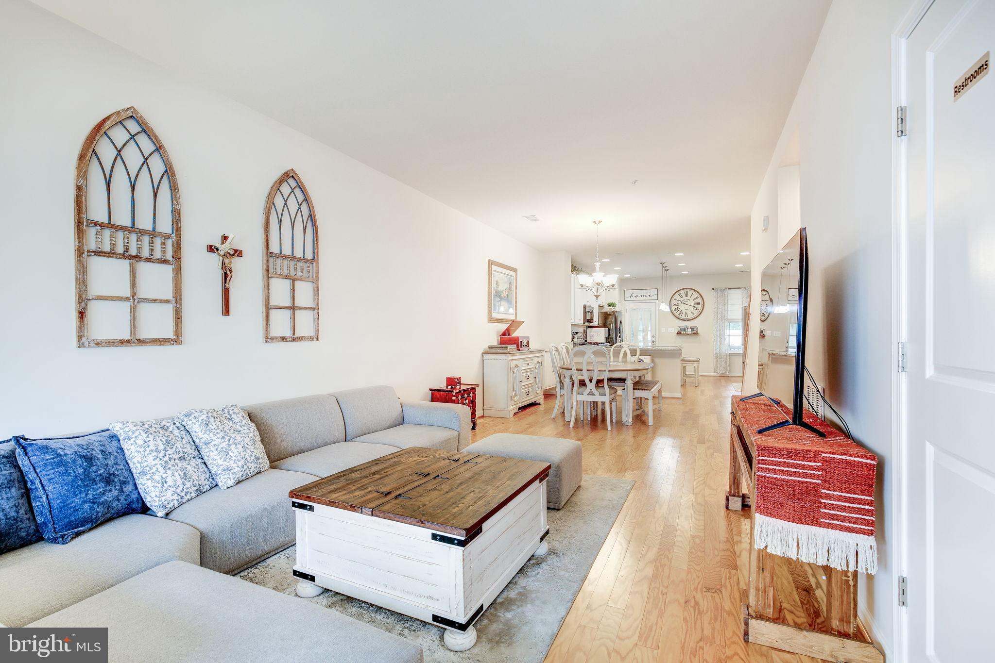 410 PEMBERTON PARK LANE