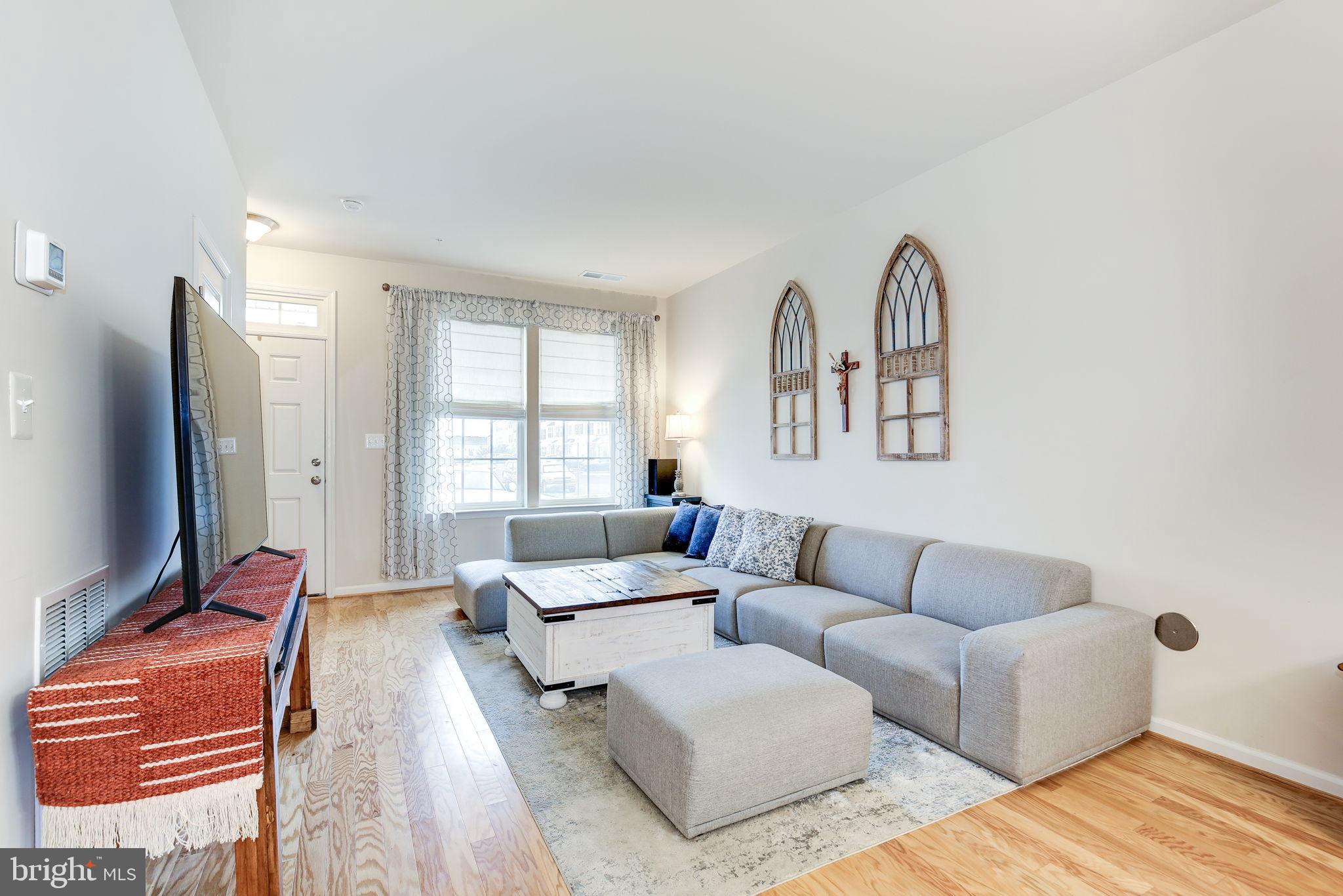 410 PEMBERTON PARK LANE