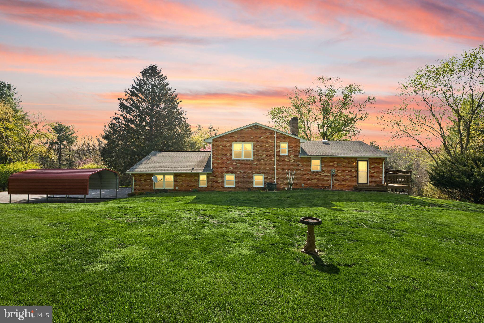 4106 GENE HEMP ROAD