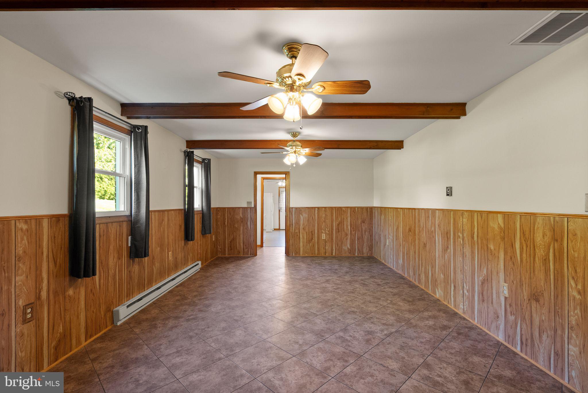 4106 GENE HEMP ROAD