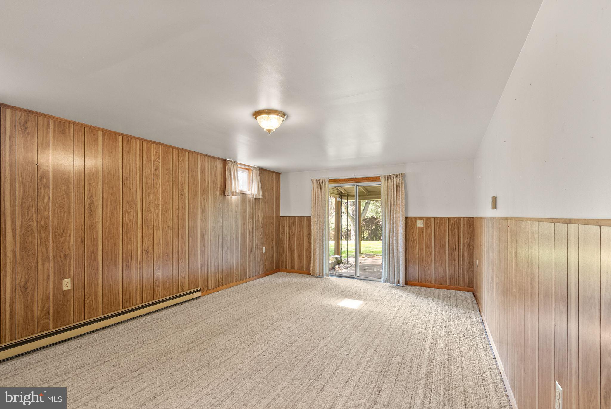 4106 GENE HEMP ROAD