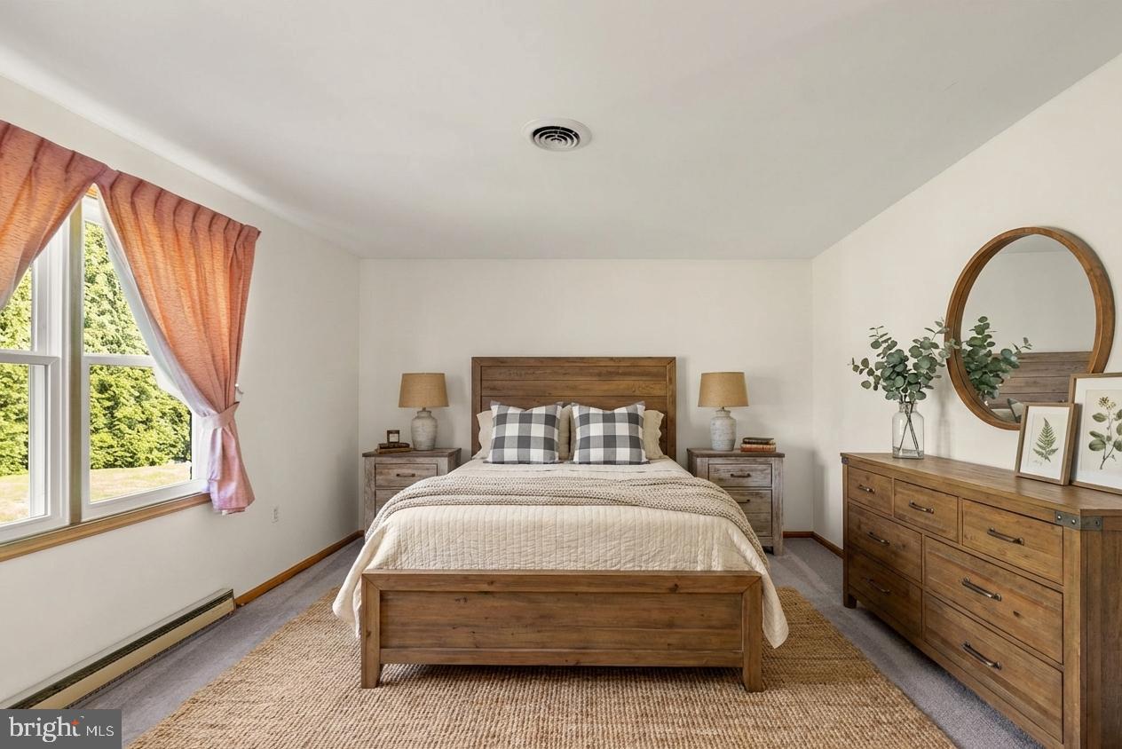 4106 GENE HEMP ROAD
