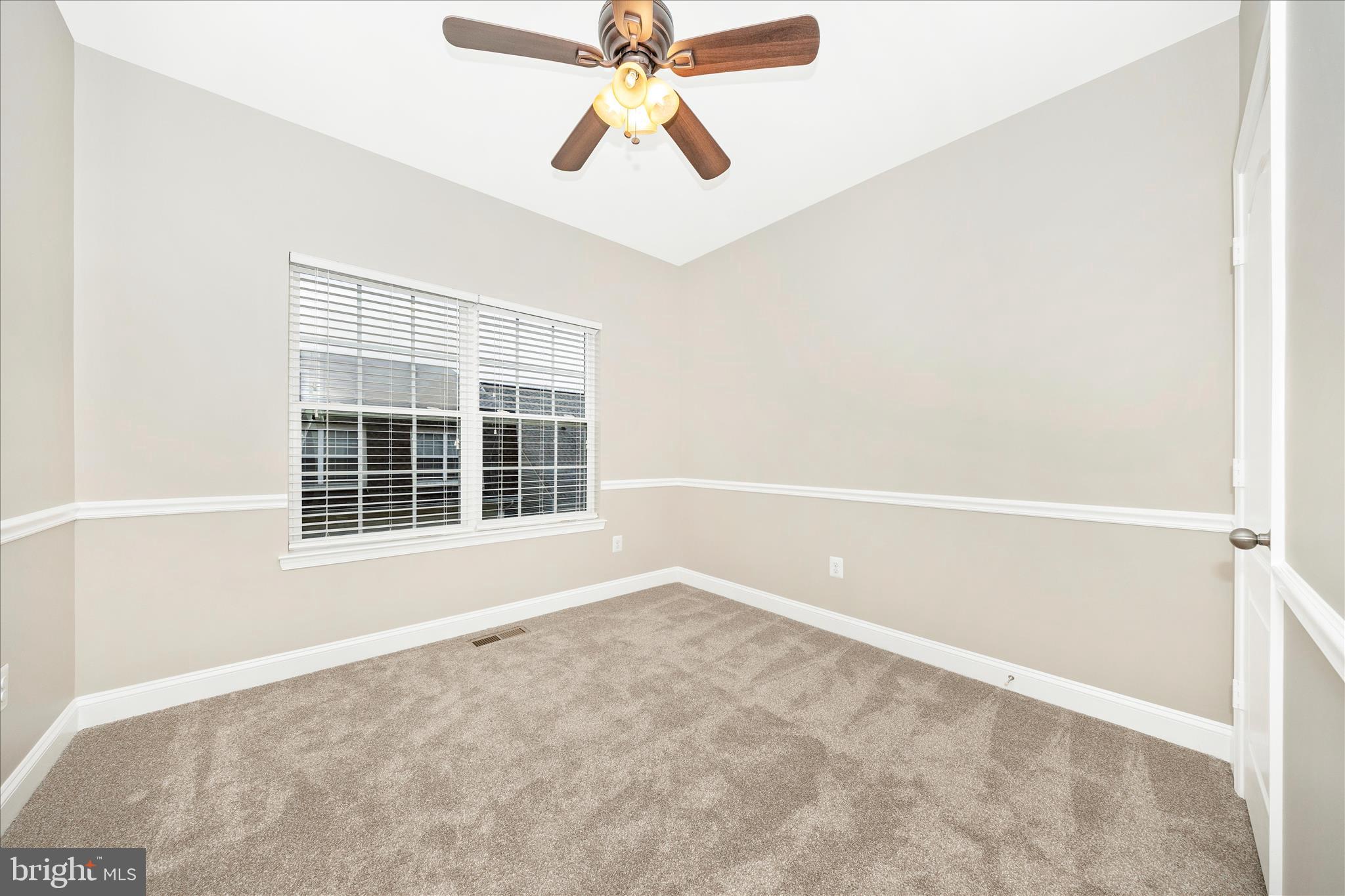 10228 NUTHATCH DRIVE