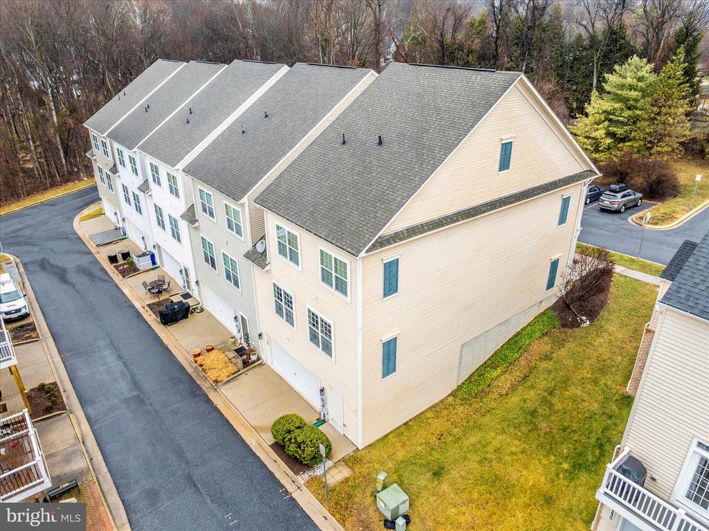 10228 NUTHATCH DRIVE