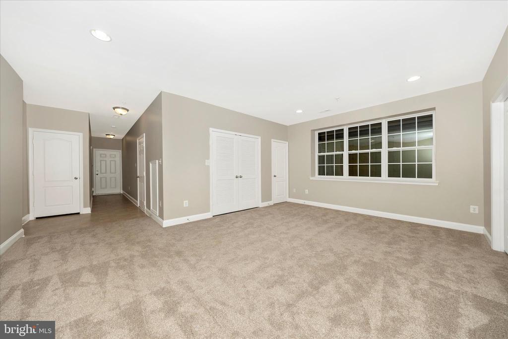 10228 NUTHATCH DRIVE