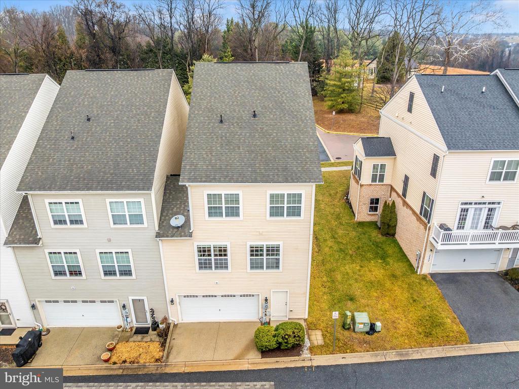 10228 NUTHATCH DRIVE