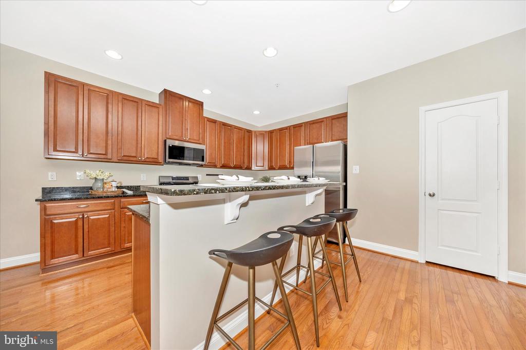 10228 NUTHATCH DRIVE