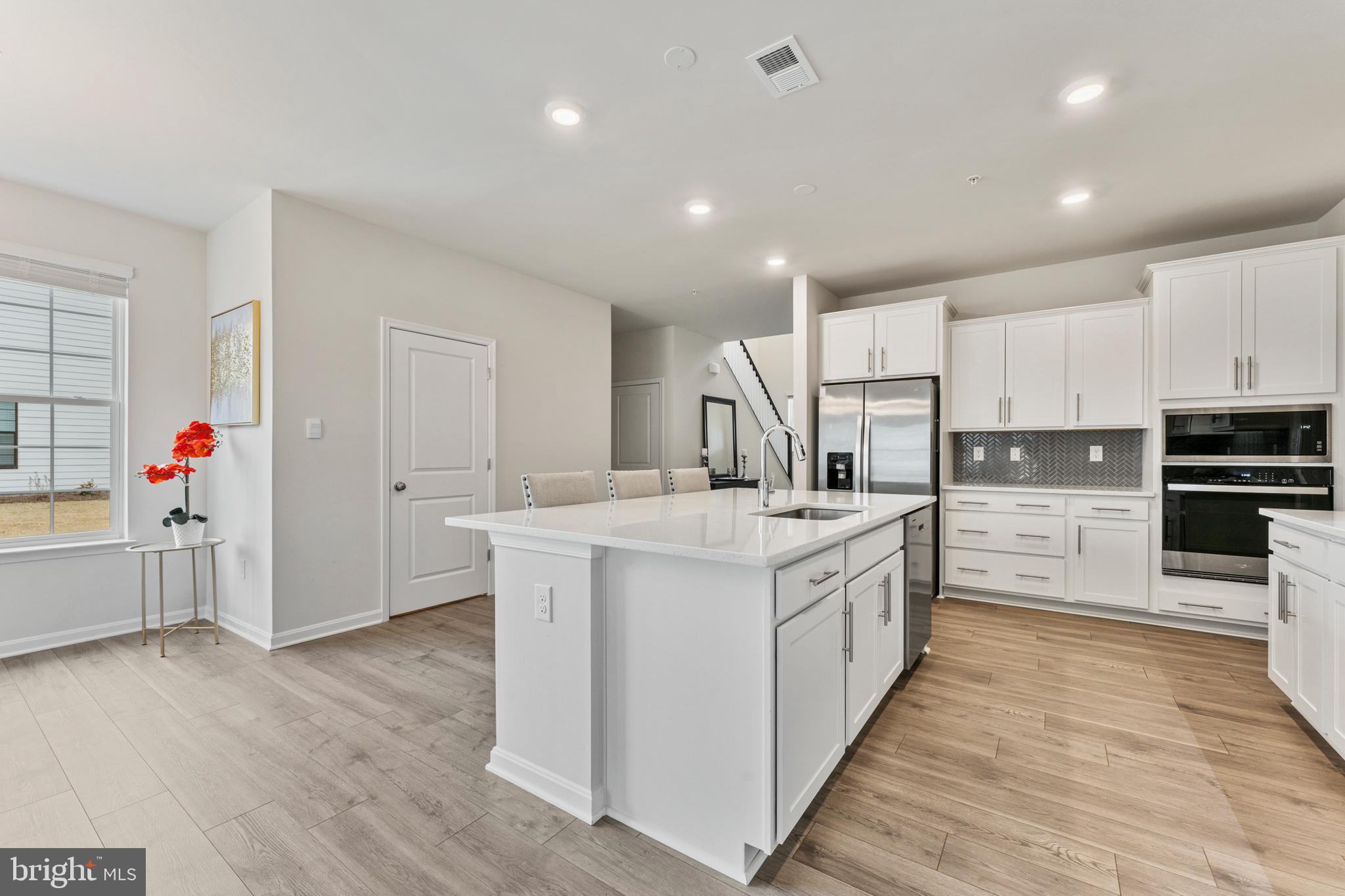 493 ENSEMBLE WAY