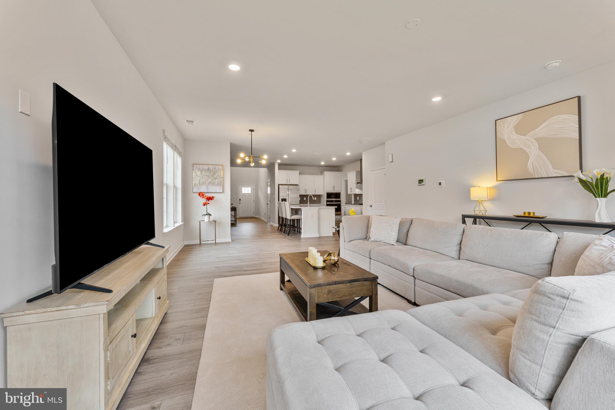 493 ENSEMBLE WAY