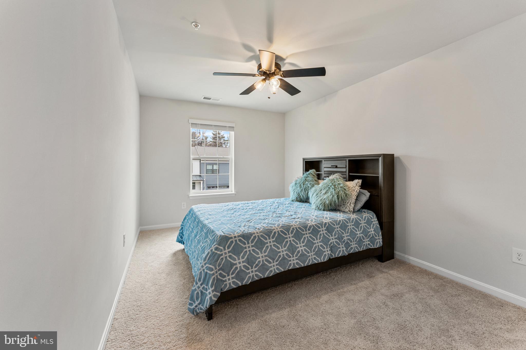 493 ENSEMBLE WAY