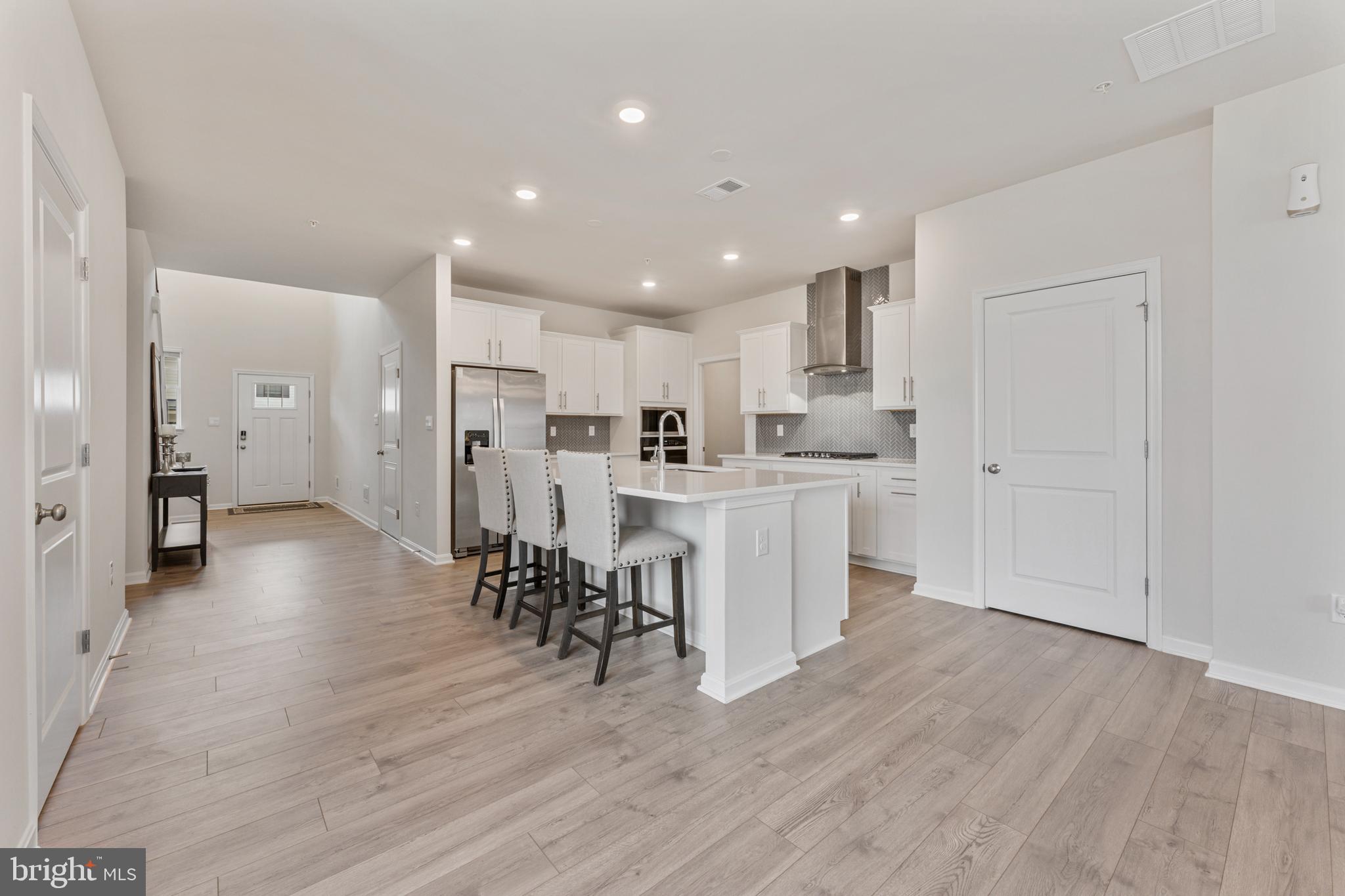 493 ENSEMBLE WAY
