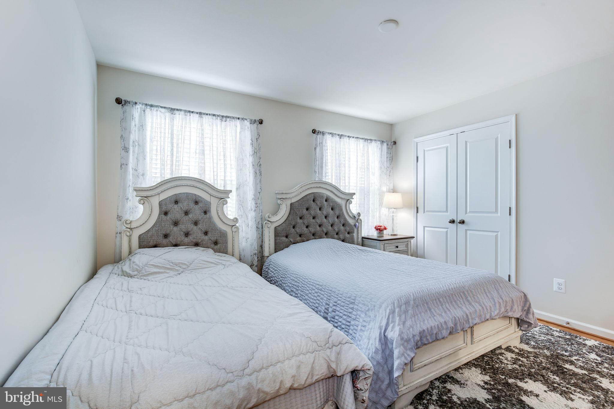 410 PEMBERTON PARK LANE