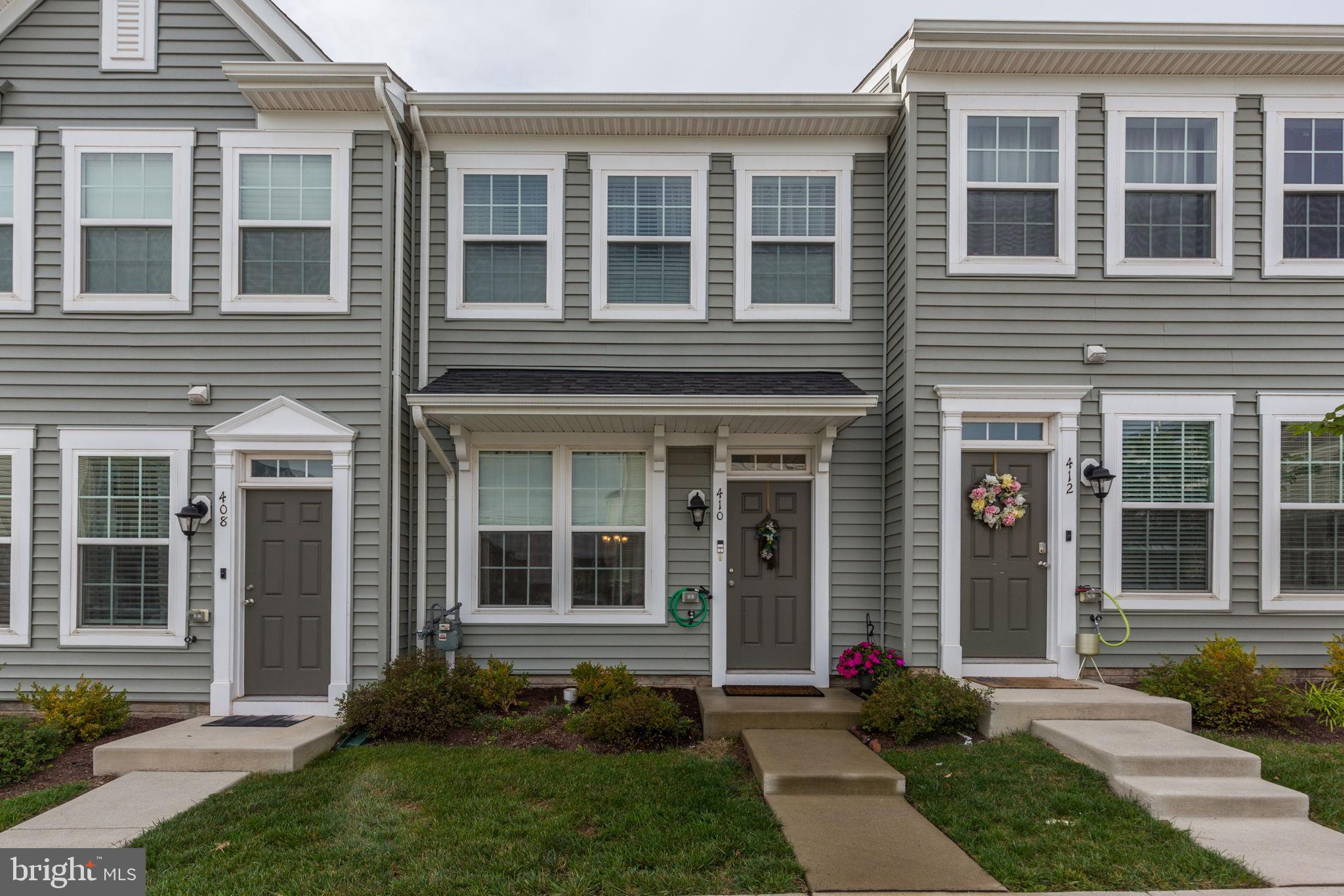 410 PEMBERTON PARK LANE