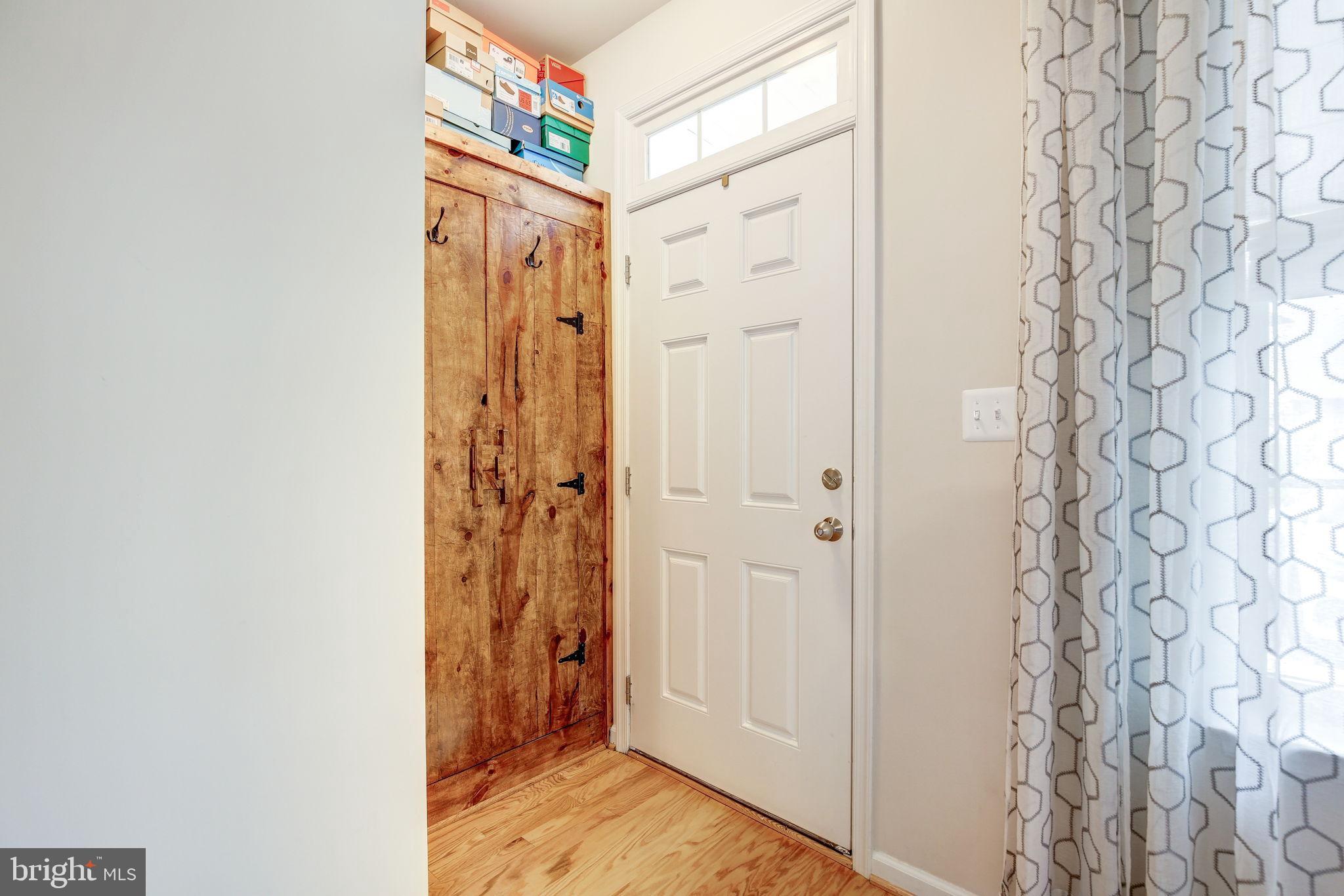 410 PEMBERTON PARK LANE