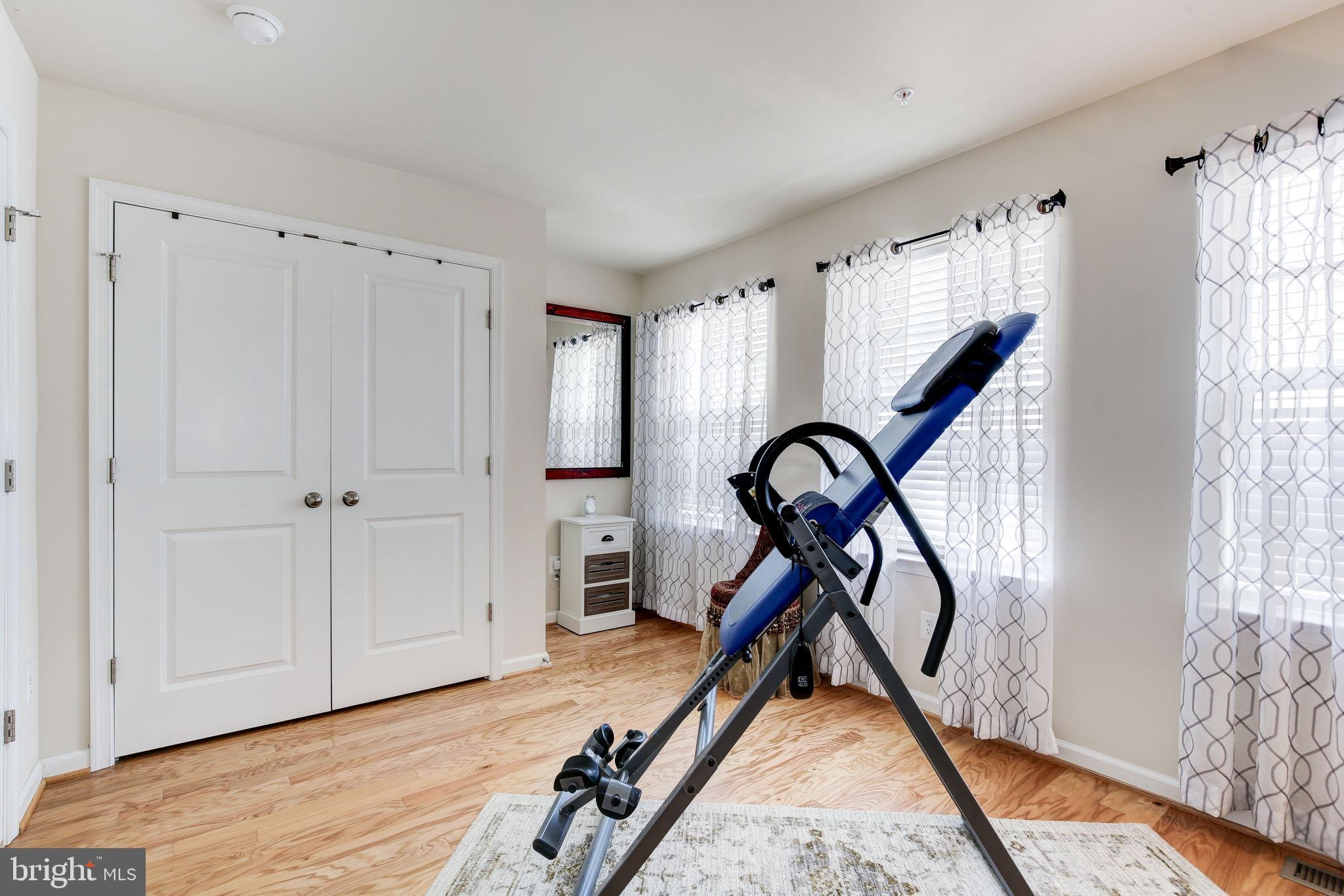 410 PEMBERTON PARK LANE