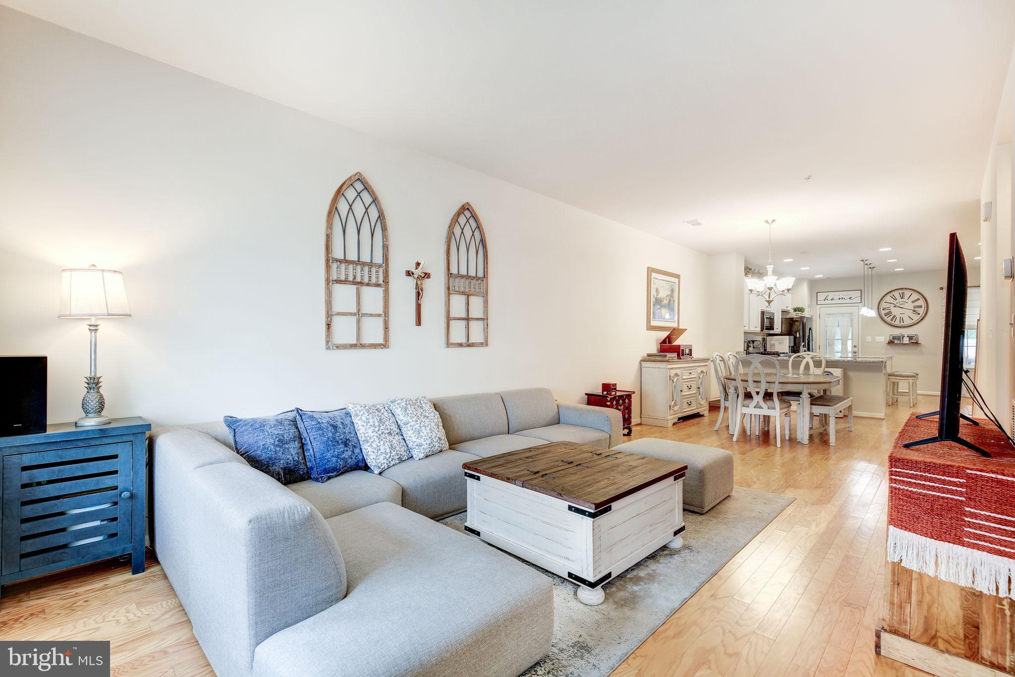 410 PEMBERTON PARK LANE