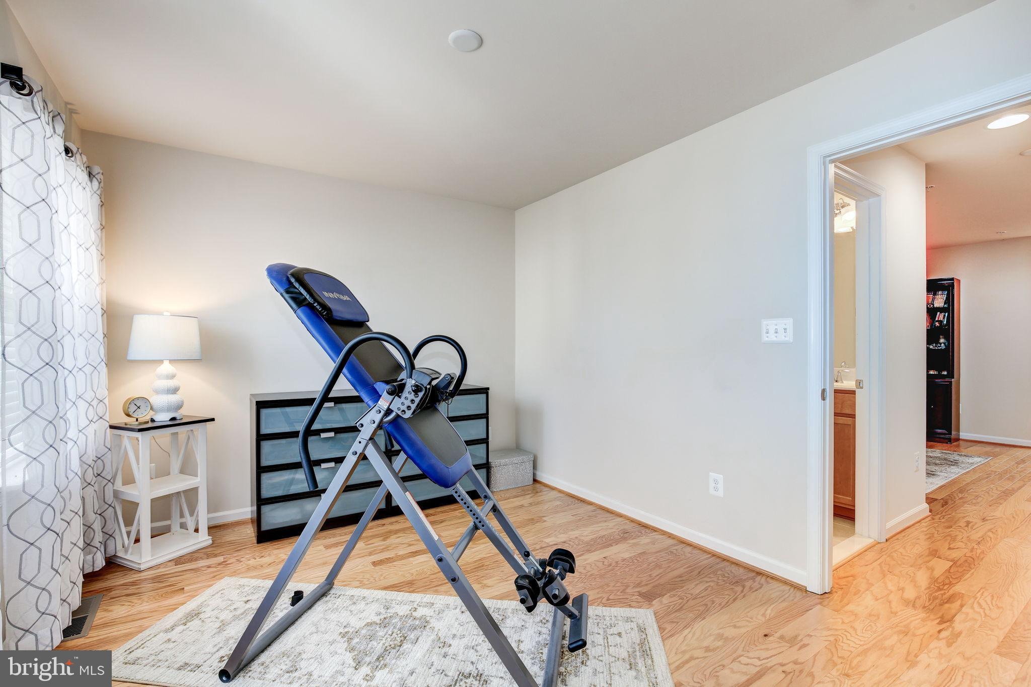 410 PEMBERTON PARK LANE