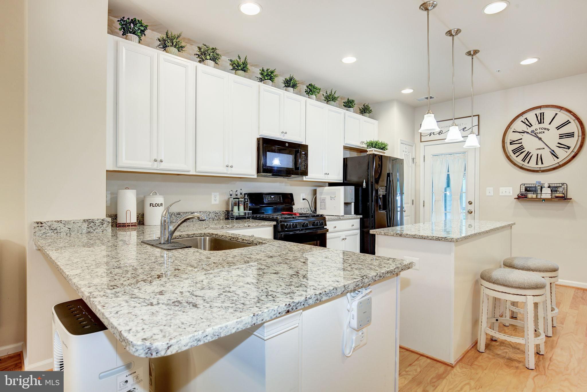 410 PEMBERTON PARK LANE