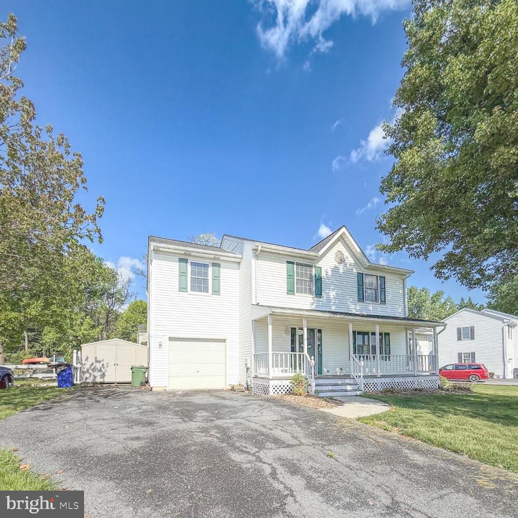 3910 RED LEAF COURT