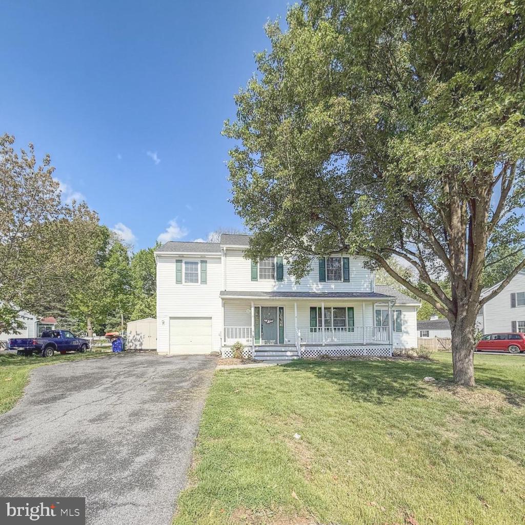 3910 RED LEAF COURT
