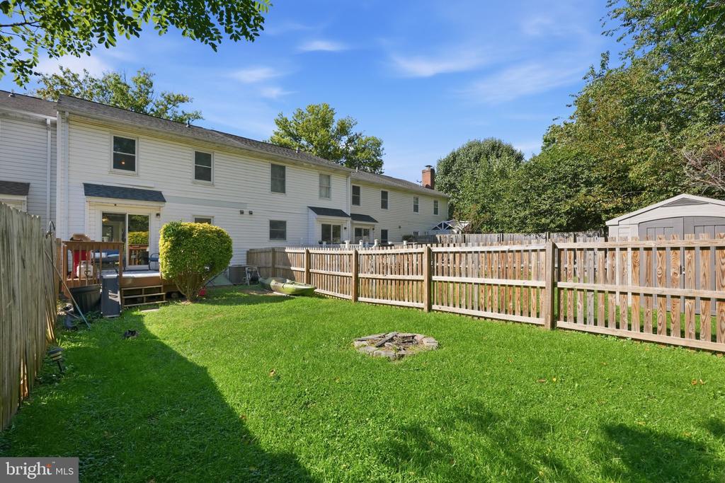 130 E HAMMAKER