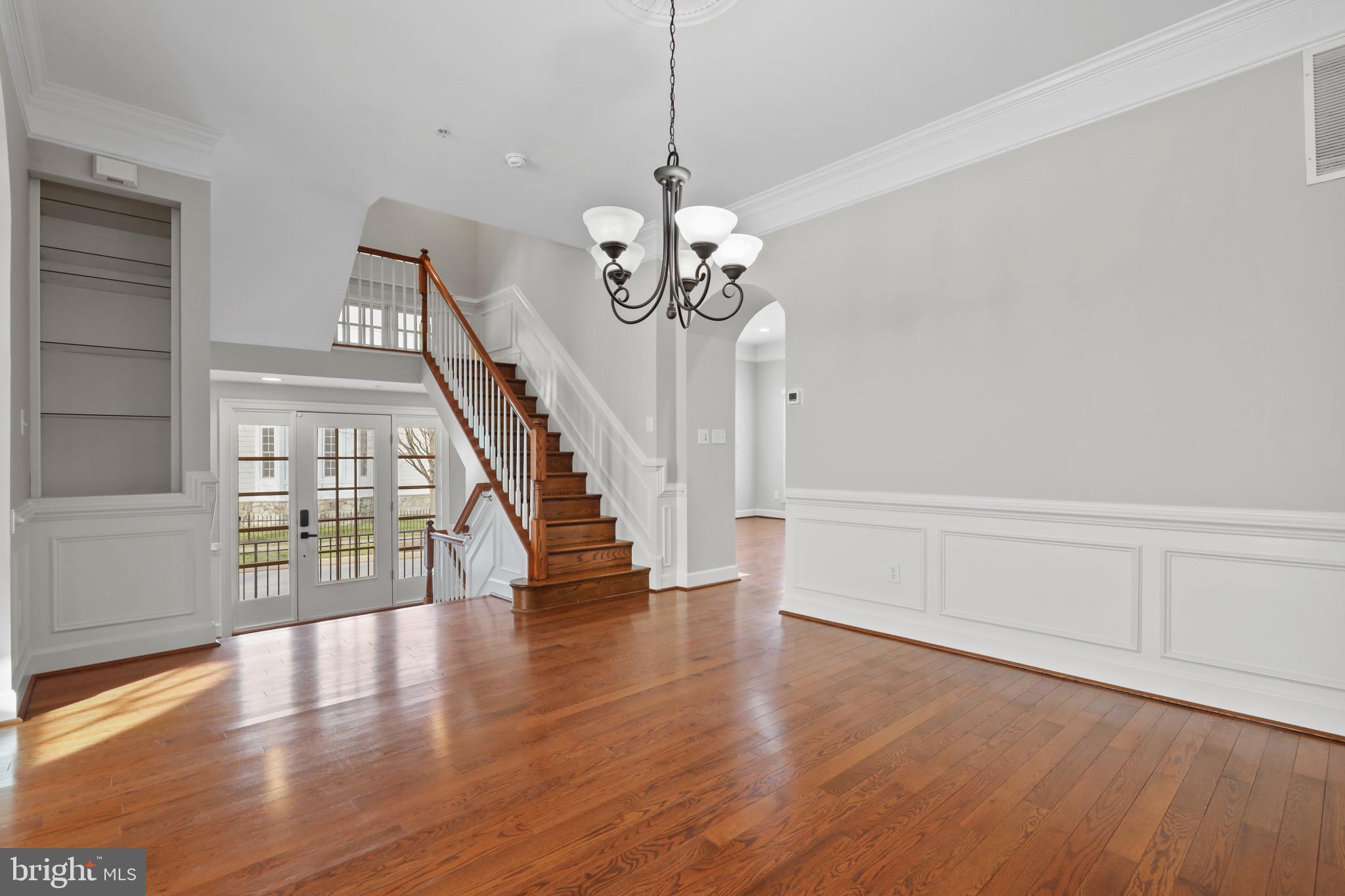 7661 Midtown ROAD