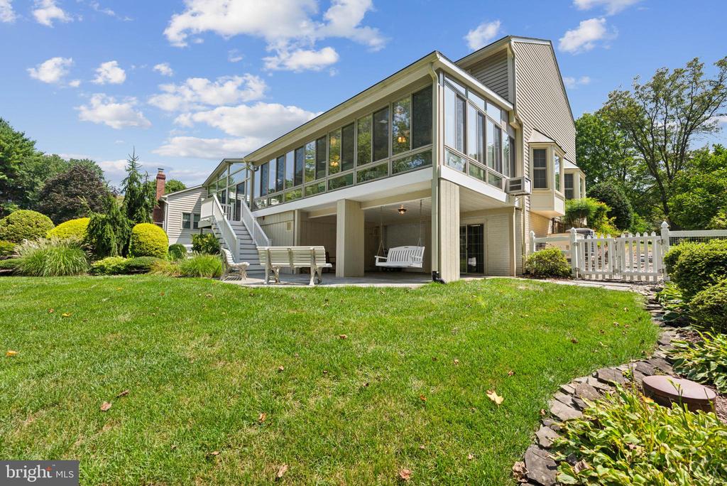 8418 Flowering Cherry Ln