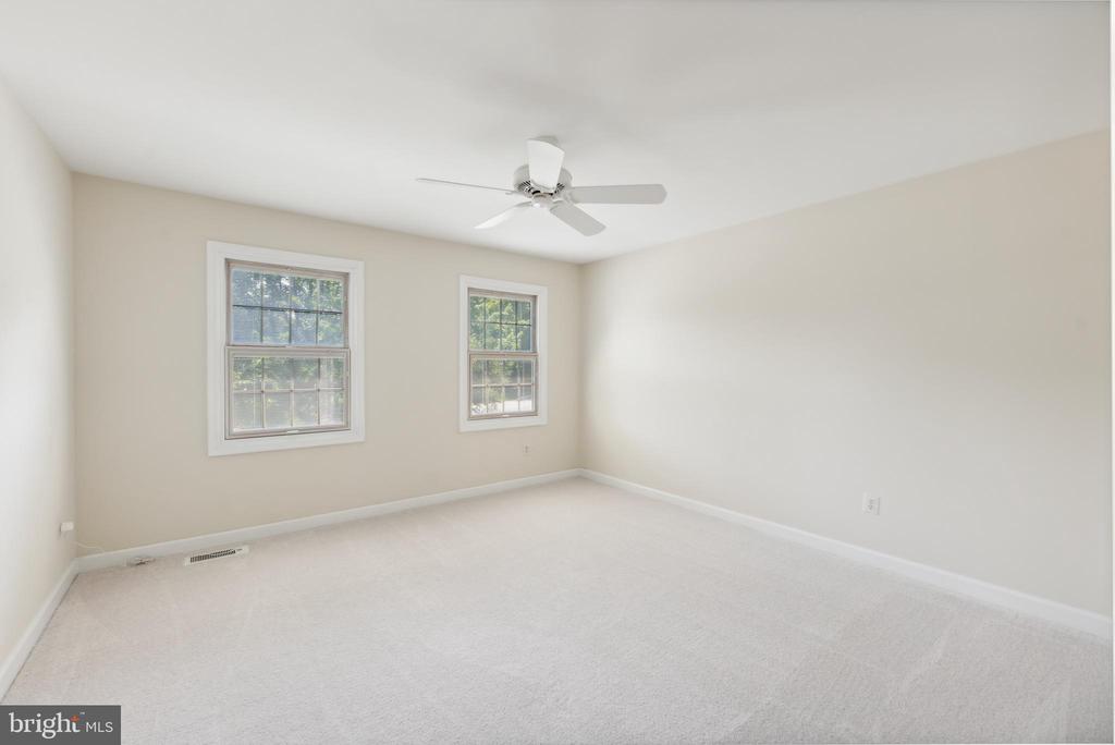 8418 Flowering Cherry Ln