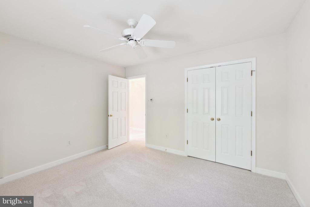 8418 Flowering Cherry Ln
