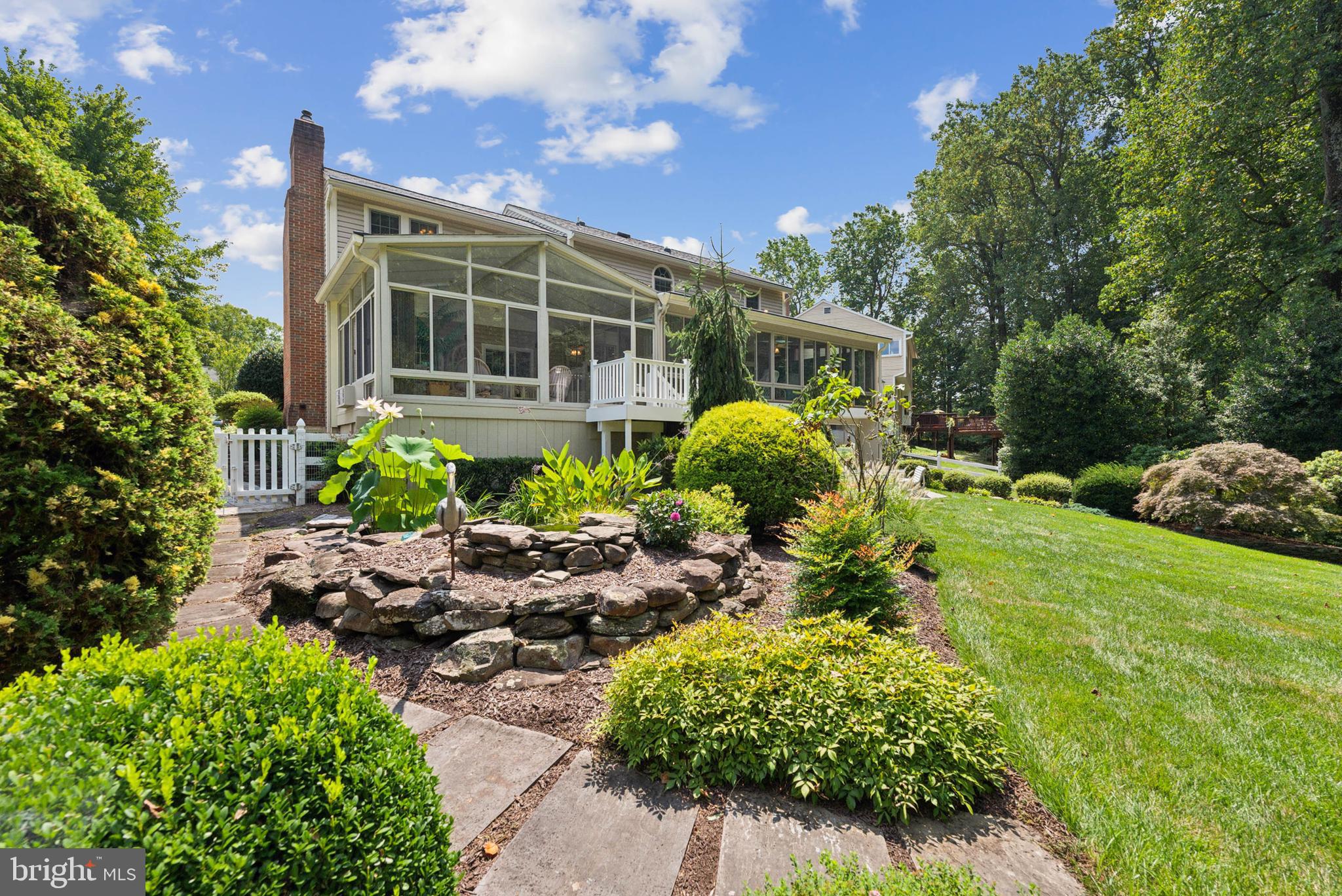 8418 Flowering Cherry Ln