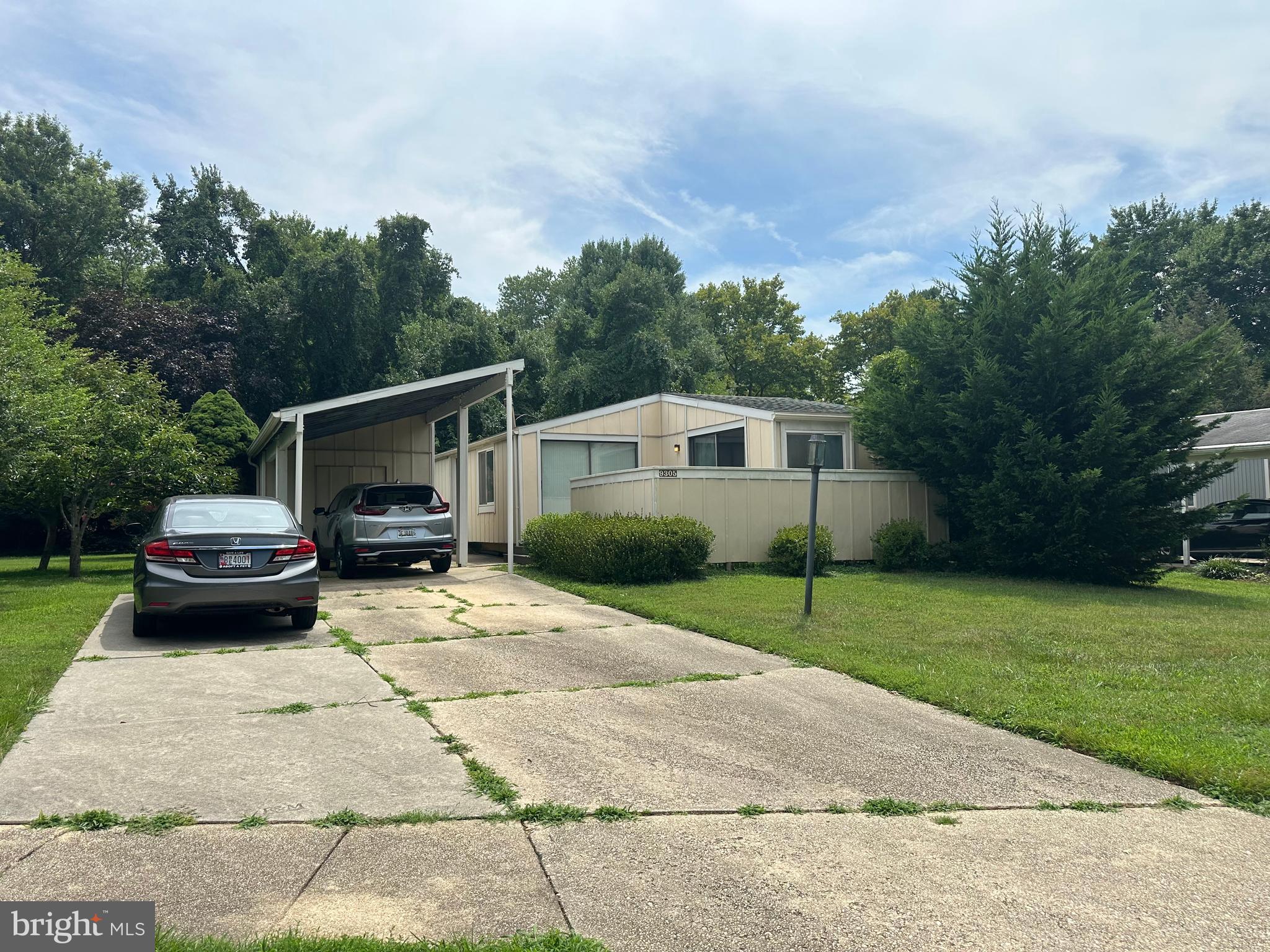 9305 Farewell Rd