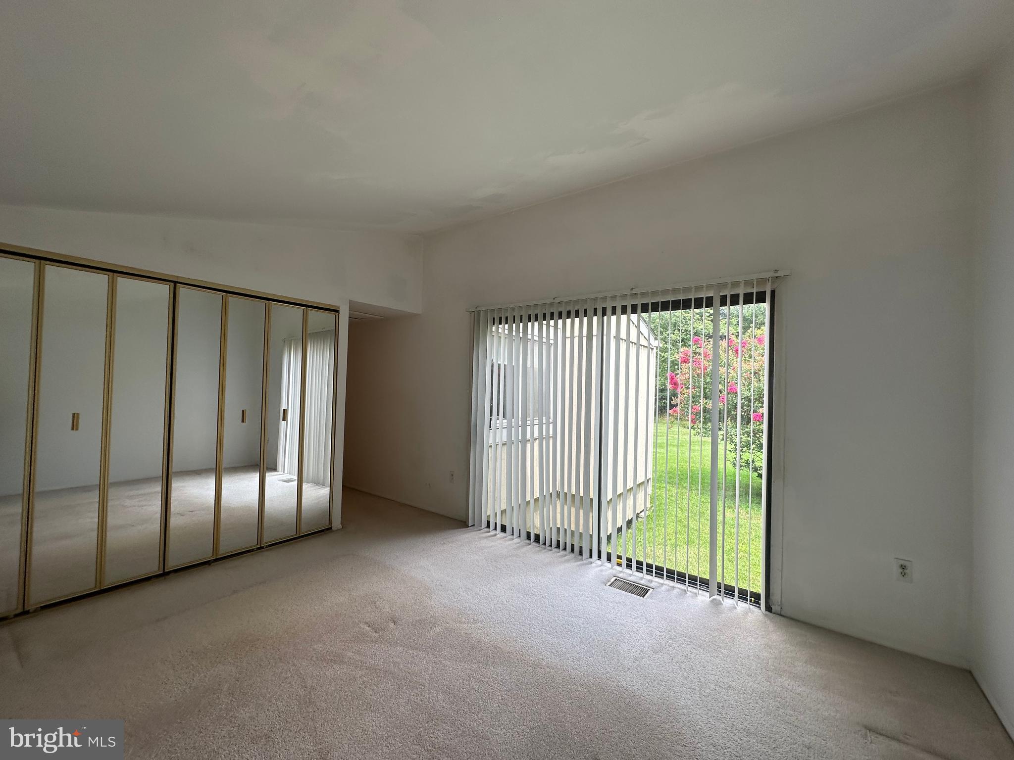 9305 Farewell Rd