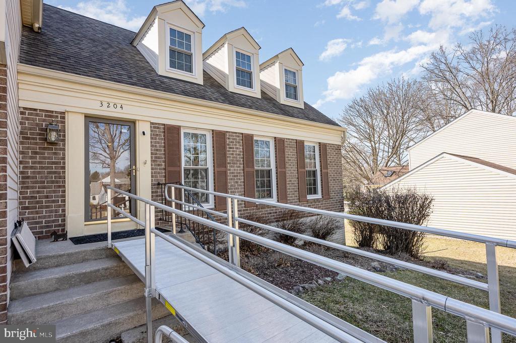 3204 Ginger Bread Ct