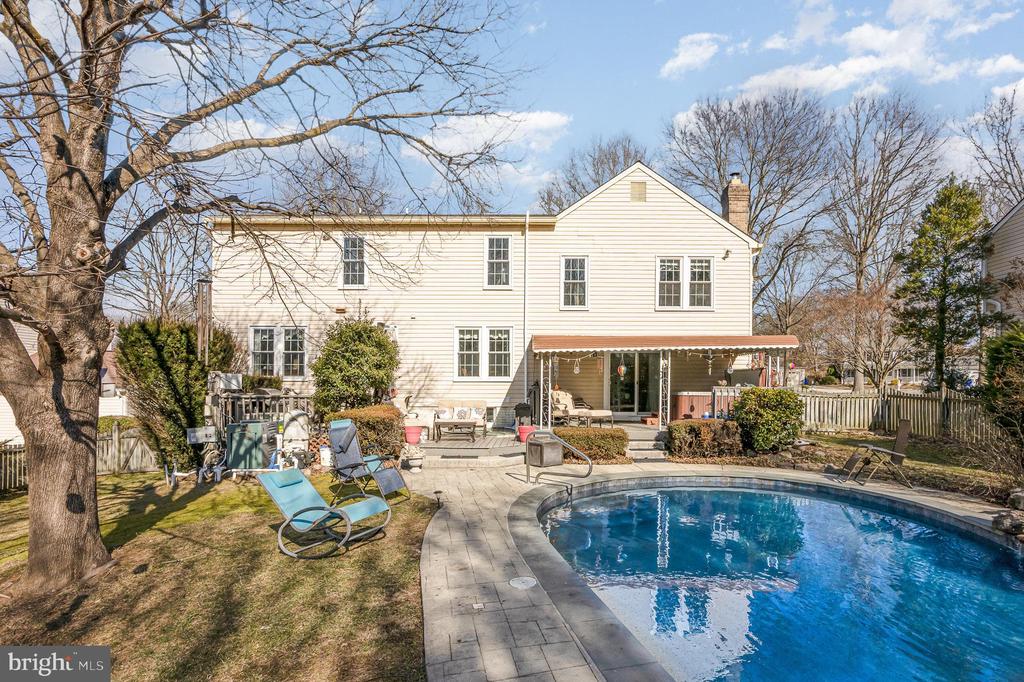 3204 Ginger Bread Ct