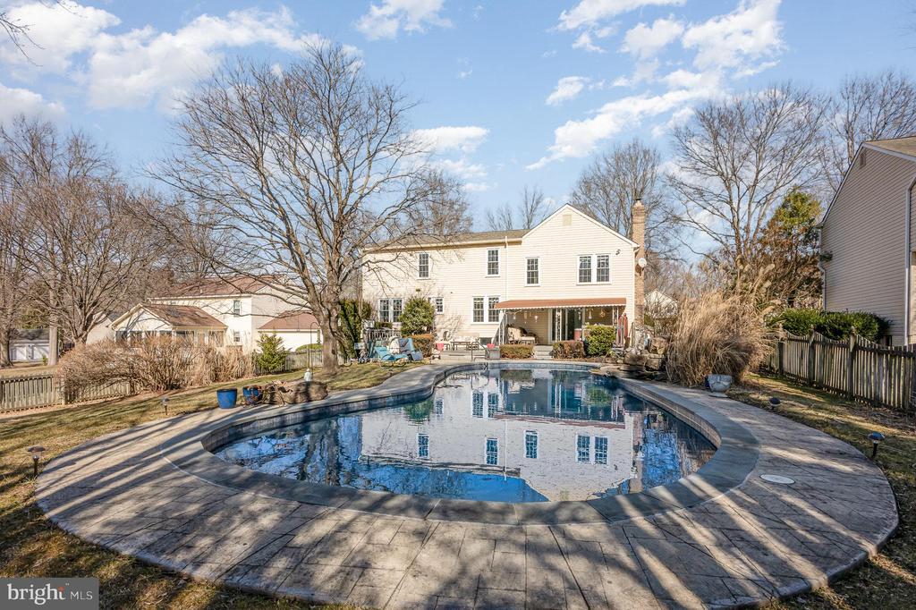 3204 Ginger Bread Ct