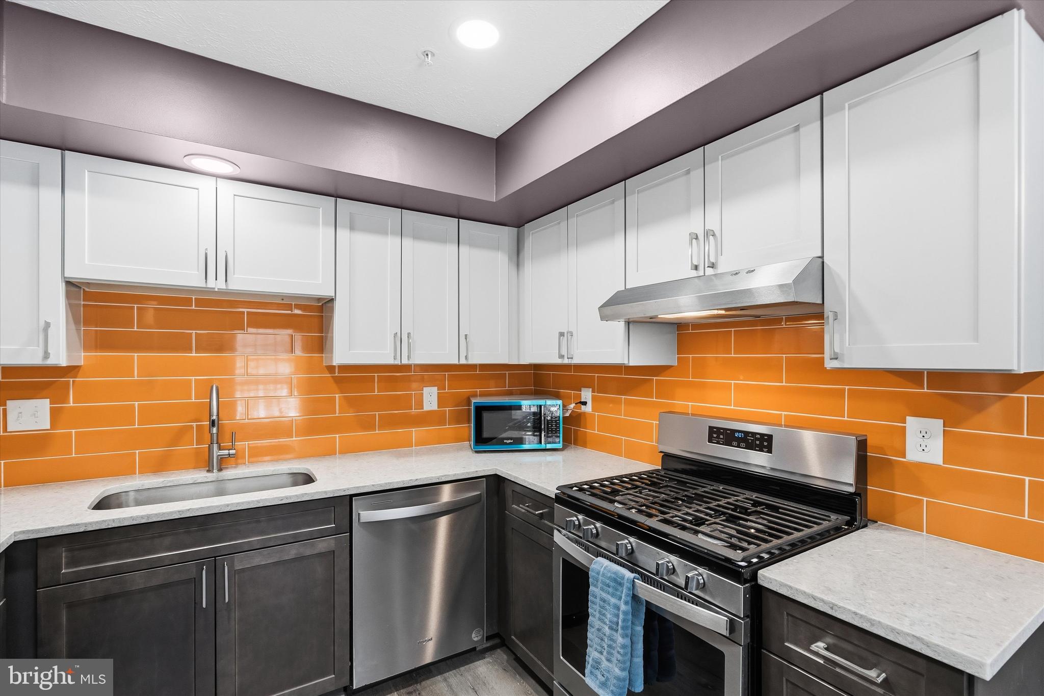 7934 BRIGHTLIGHT PLACE