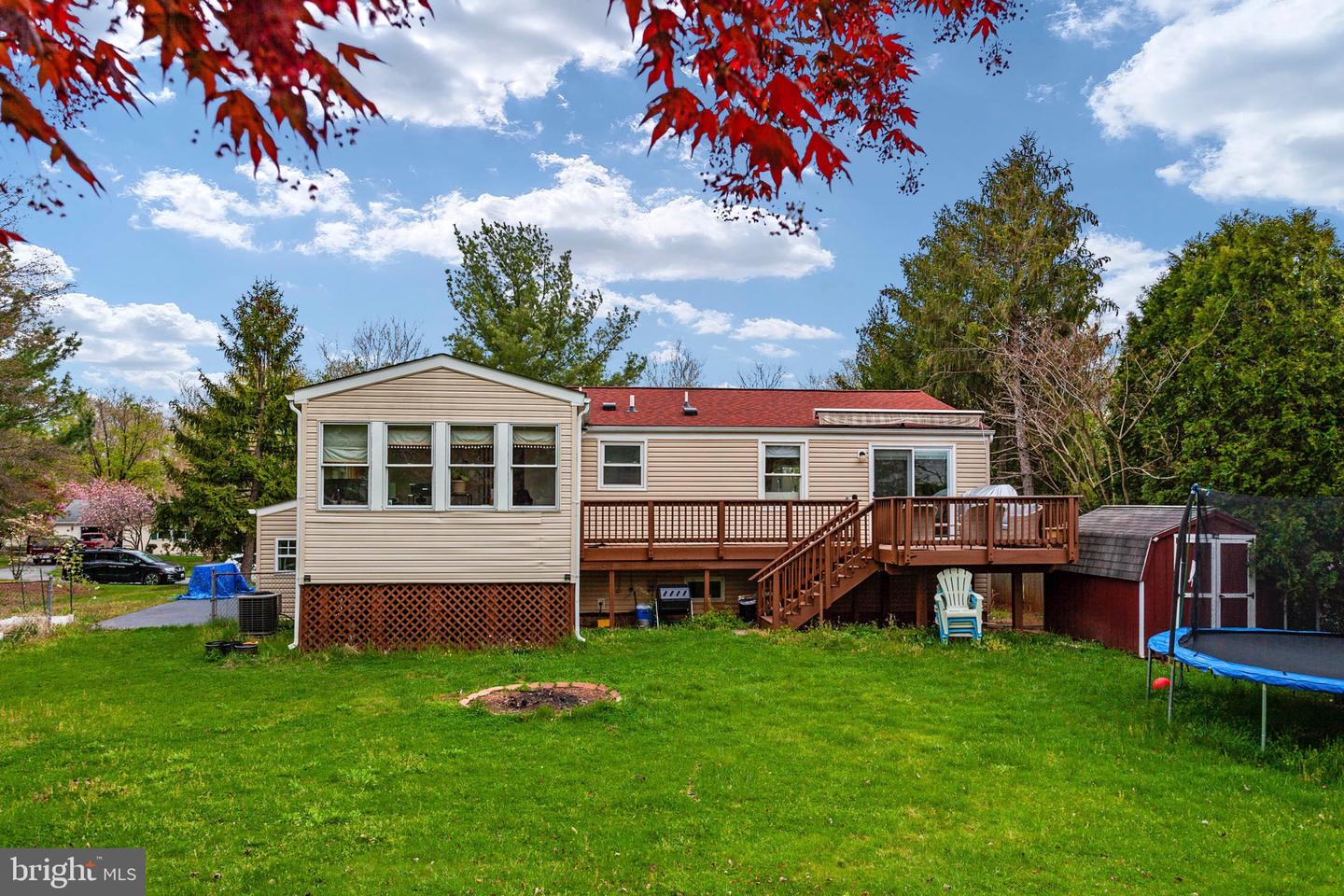 19130 DOWDEN CIRCLE
