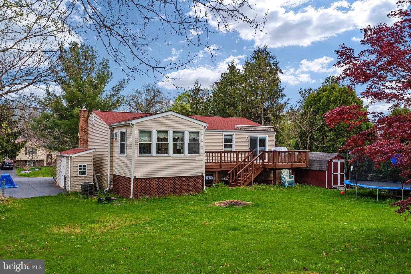 19130 DOWDEN CIRCLE